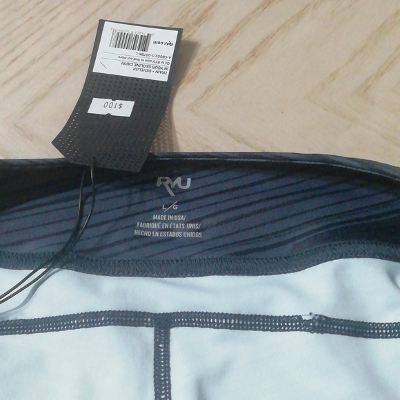 NWT! Ryu Geoline Capri - Picture 8 of 14